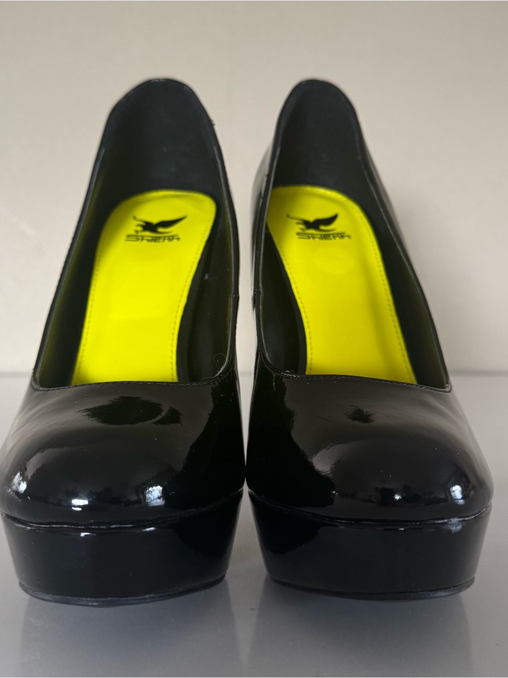 Skeikh  Women’s Black Patent Platform Pumps